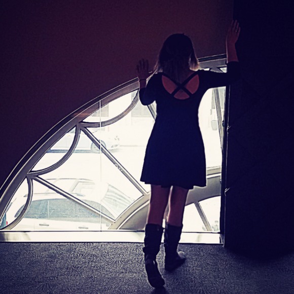 Meet your Posher, Cali - Picture 1 of 1